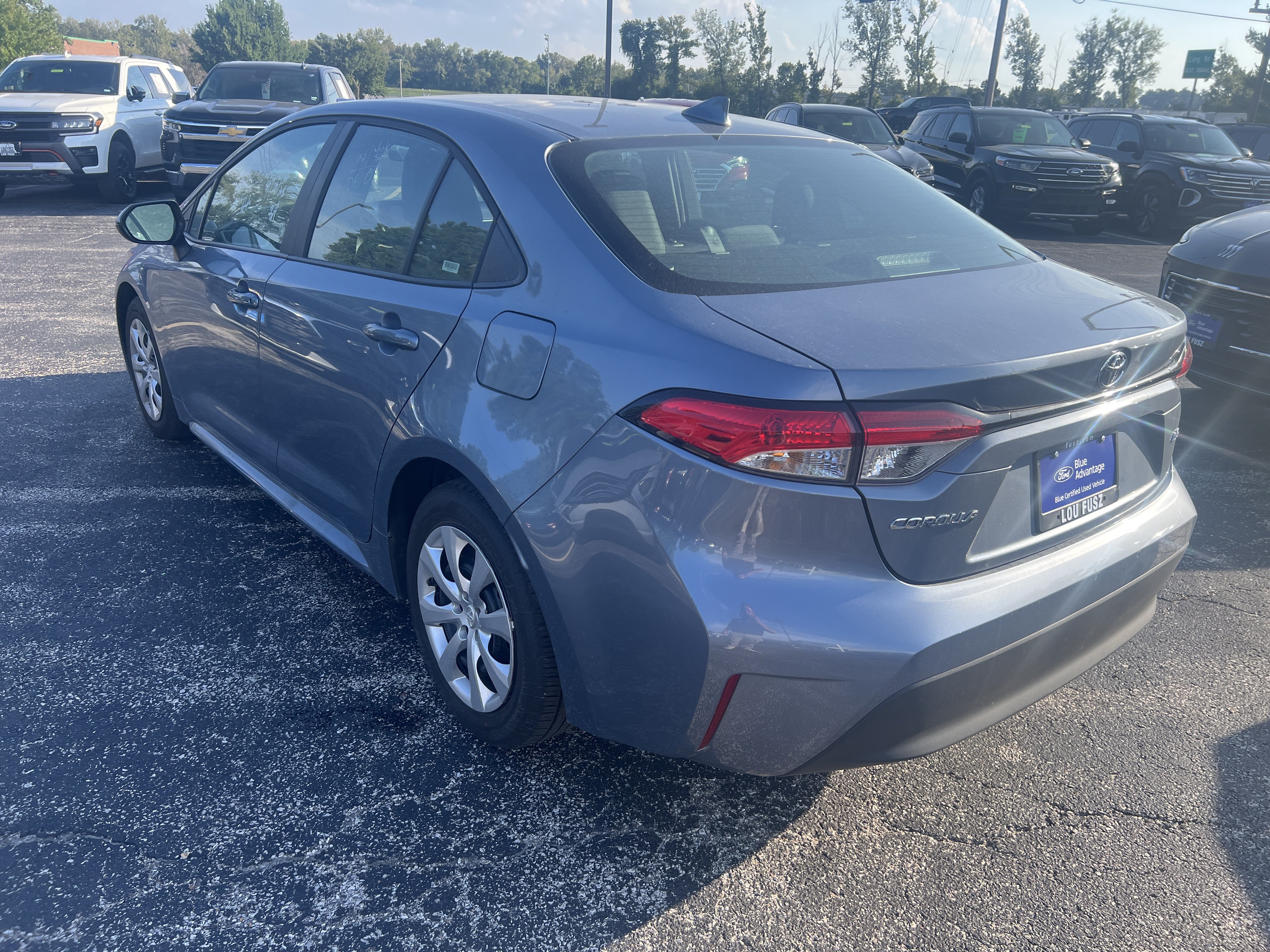 Used 2026 Toyota Corolla LE FWD image 5