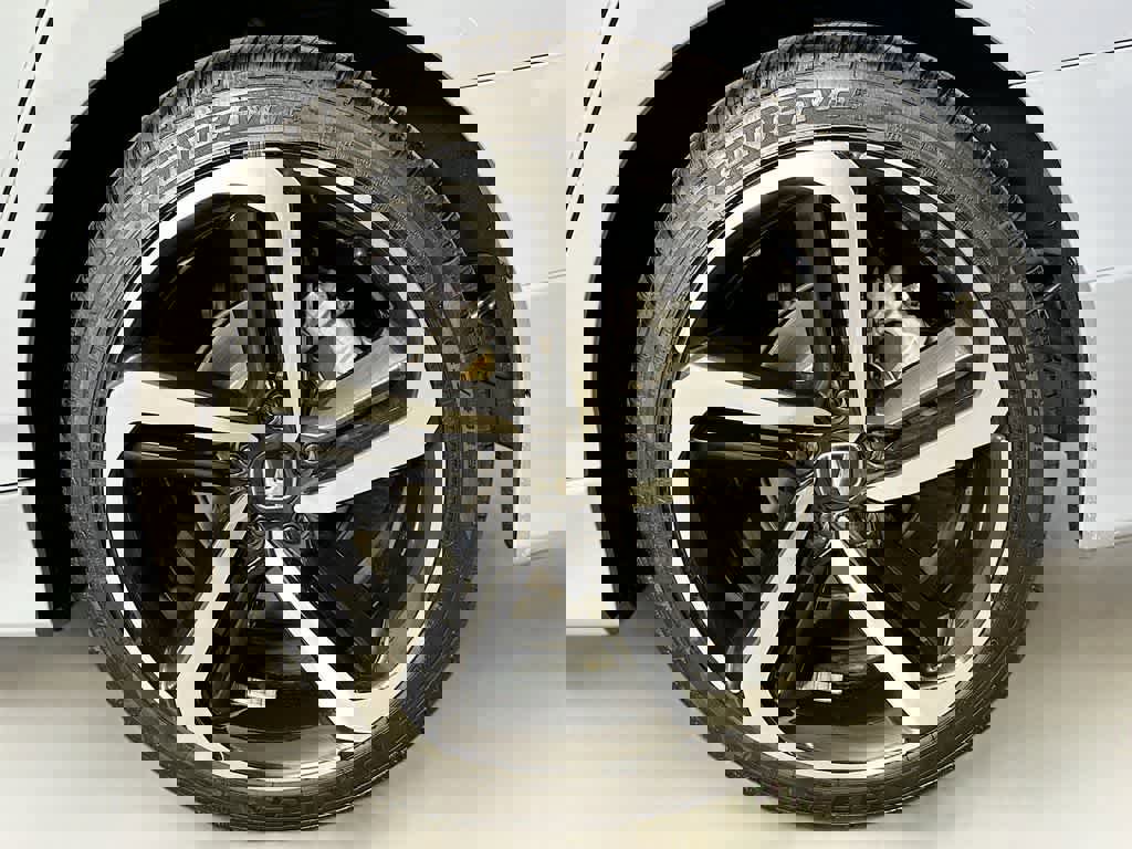 Used 2022 Honda Accord Sport image 11