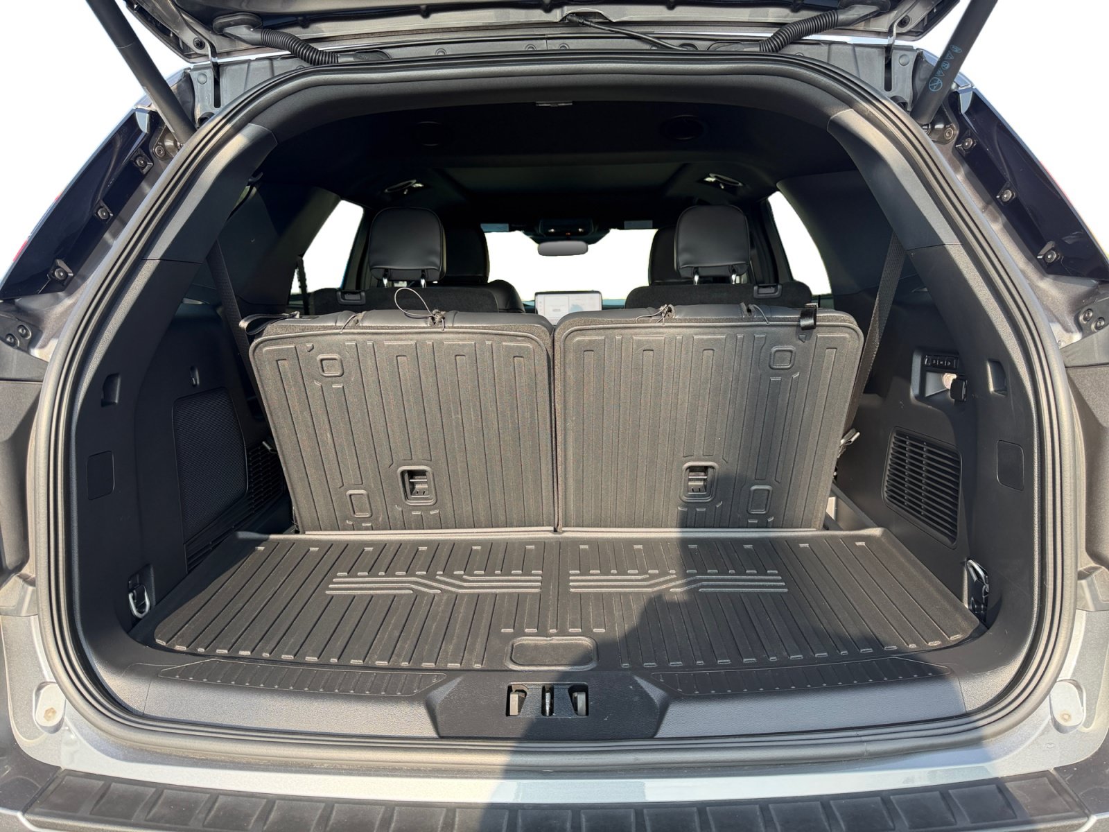 Certified 2025 Ford Explorer ST w/ Sun And Sound Package AWD/4WD image 19