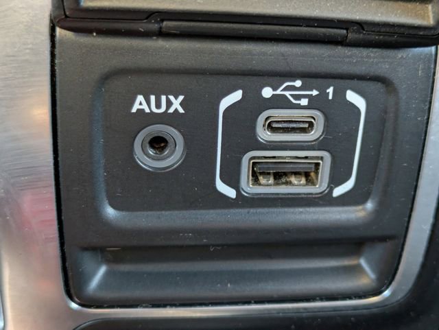 Used 2021 Jeep Wrangler Willys image 26