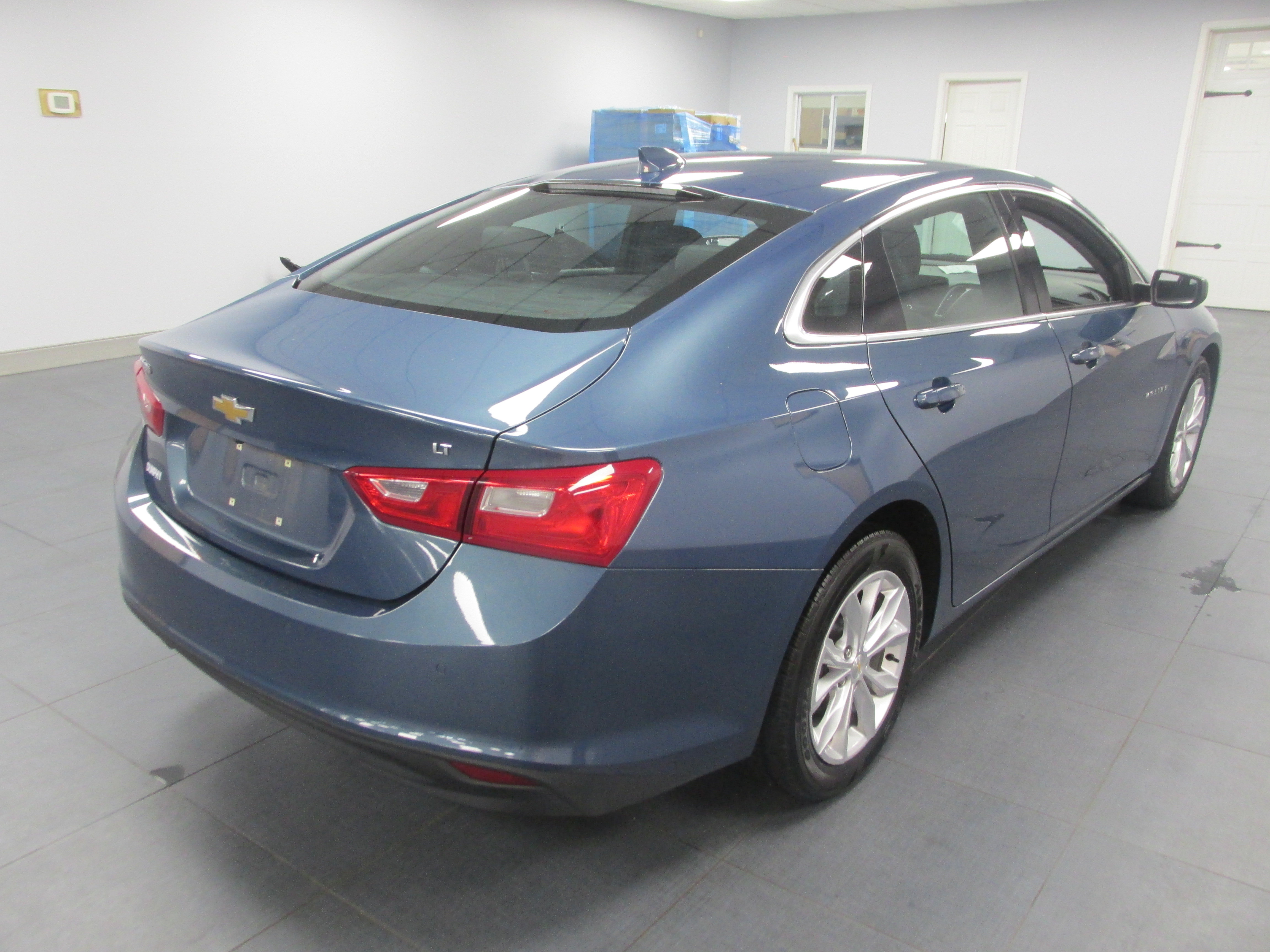 Used 2025 Chevrolet Malibu LT FWD image 5