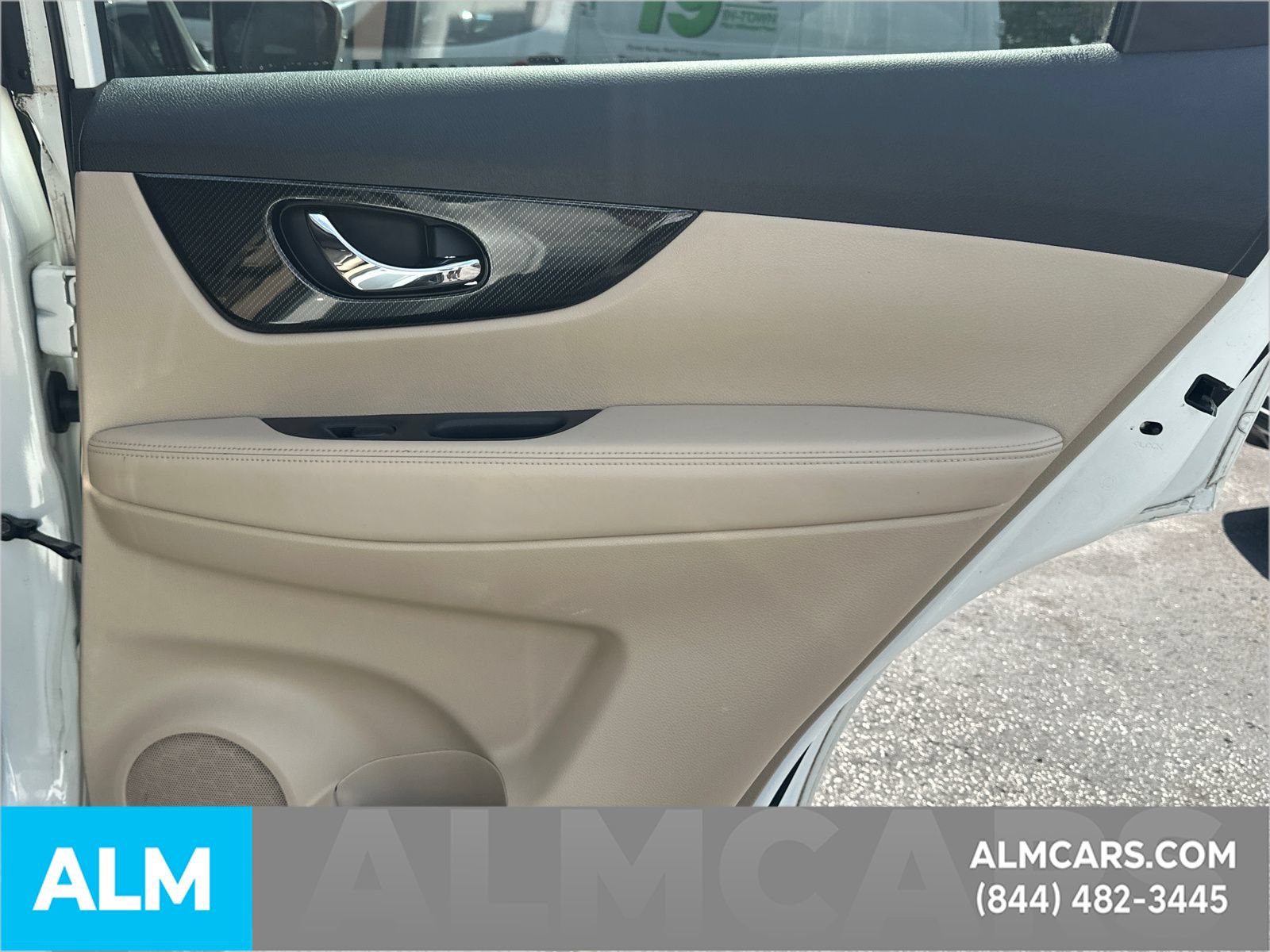 Used 2017 Nissan Rogue SL w/ SL Premium Package FWD image 18