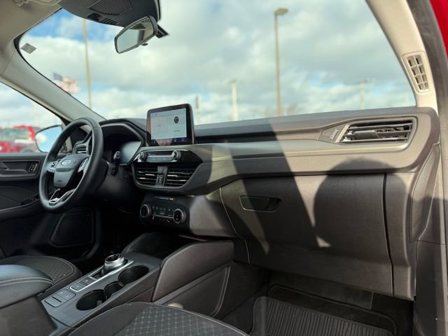 Certified 2023 Ford Escape Active image 30