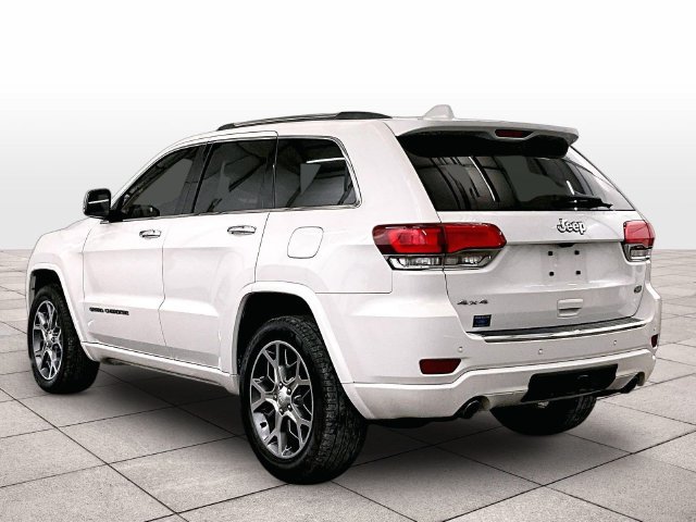 Used 2020 Jeep Grand Cherokee Overland AWD/4WD image 10