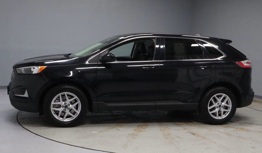 Certified 2024 Ford Edge SEL AWD/4WD image 2