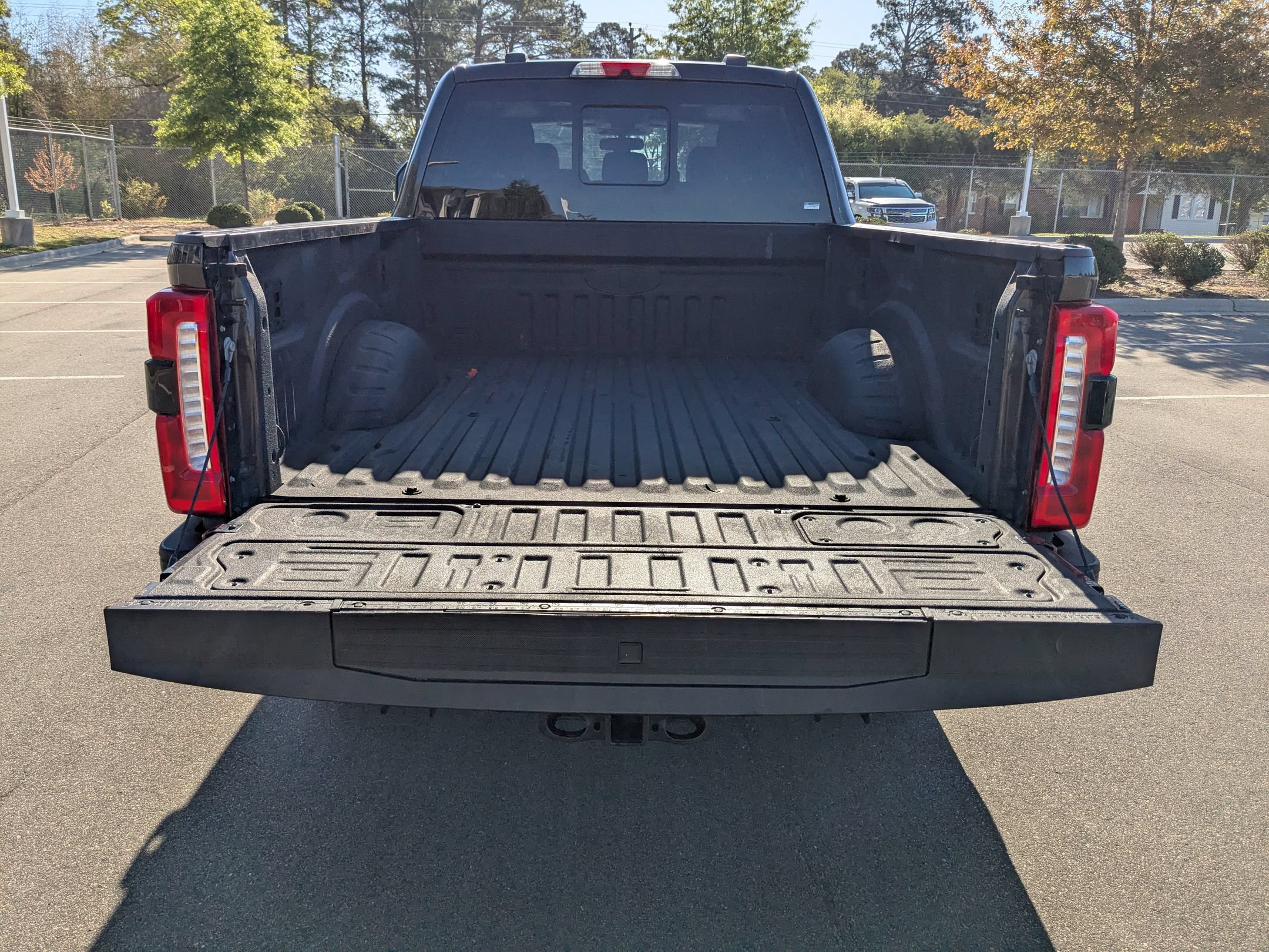 Certified 2024 Ford F350 Lariat w/ Lariat Ultimate Package AWD/4WD image 41
