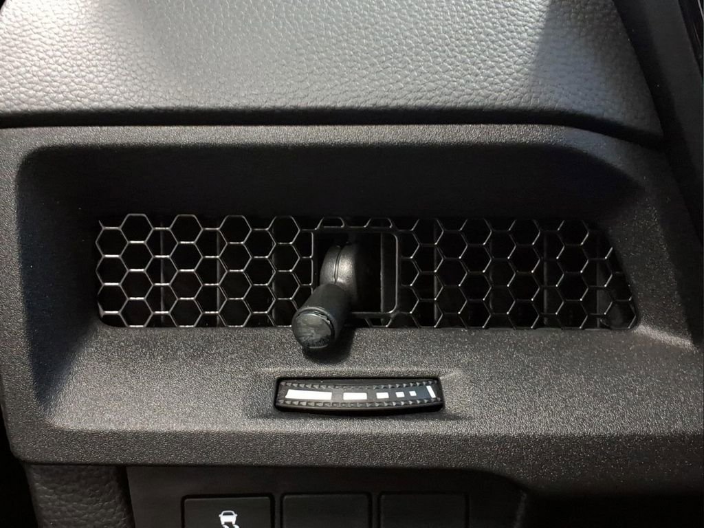 Used 2024 Honda CR-V Sport image 18