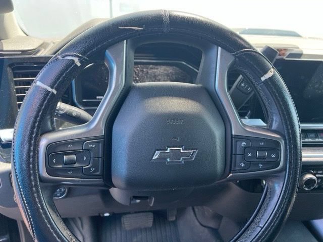 Used 2022 Chevrolet Silverado 1500 LT Trail Boss w/ LPO, Dark Essentials Package AWD/4WD image 10