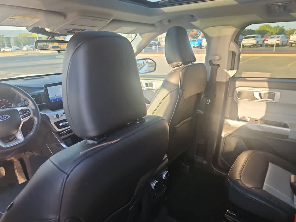Certified 2023 Ford Explorer XLT w/ Equipment Group 202A AWD/4WD image 12