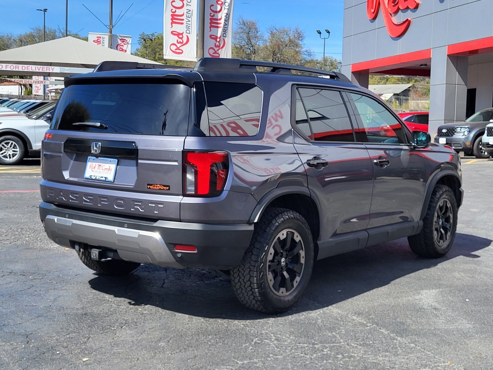 Used 2026 Honda Passport TrailSport Elite image 3