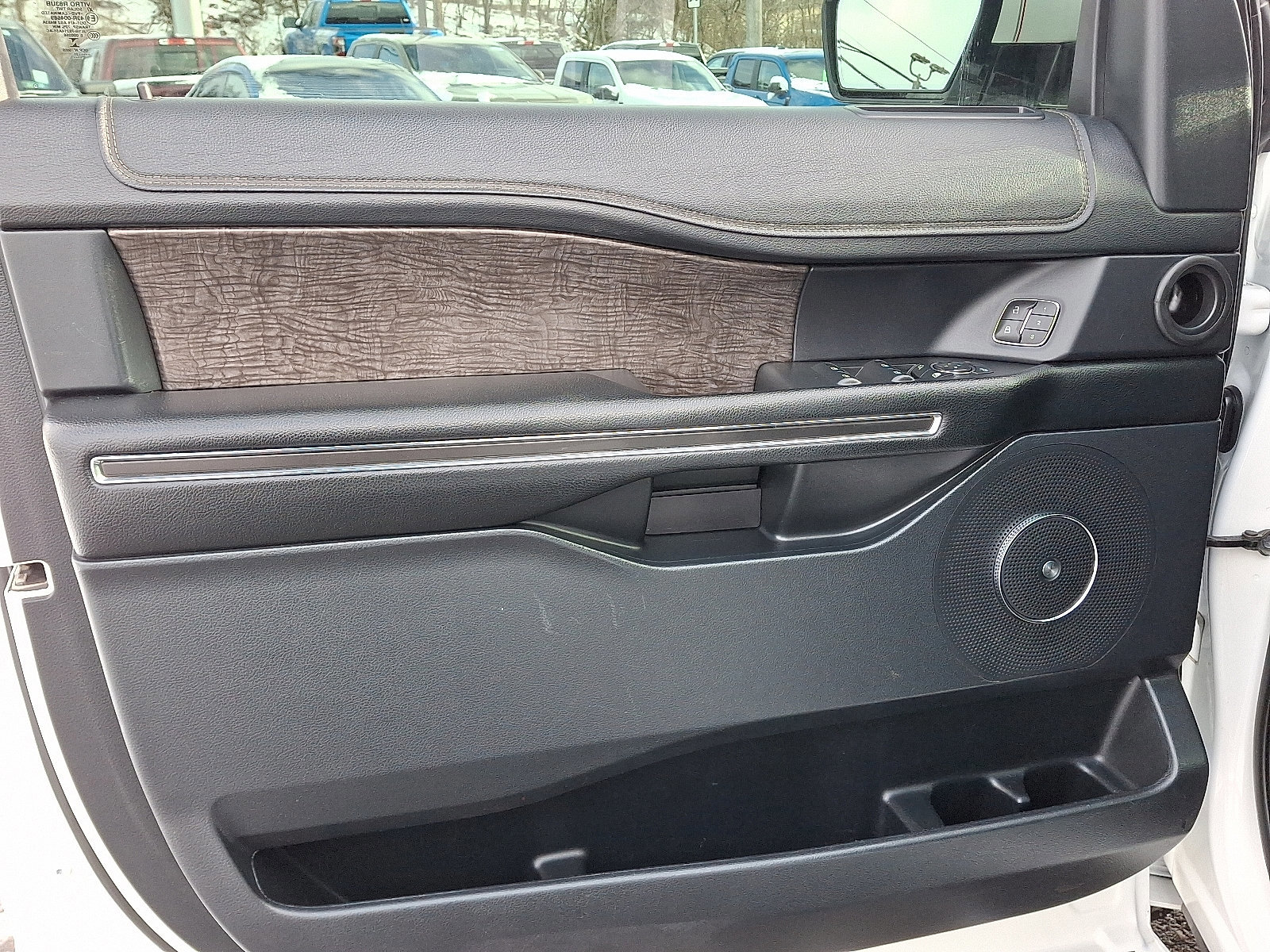 Certified 2021 Ford Expedition Limited image 12