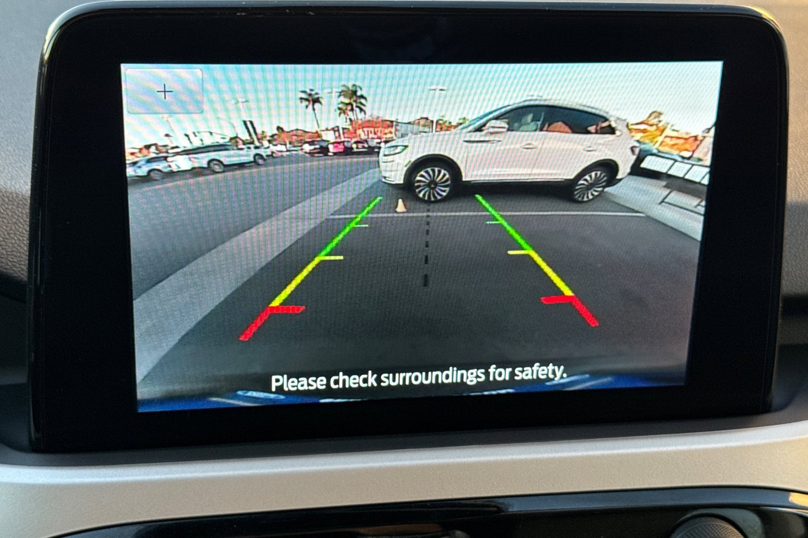 Certified 2022 Ford Escape SE w/ Convenience Package image 18