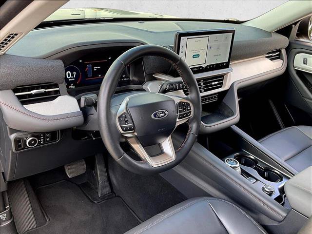 Certified 2026 Ford Explorer Active w/ Active Comfort Package RWD image 10
