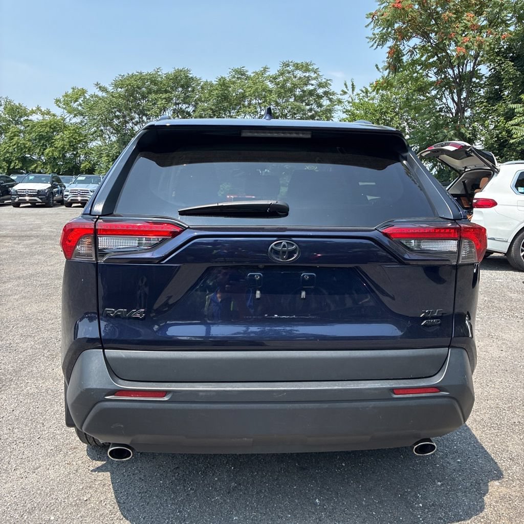 Used 2023 Toyota RAV4 XLE w/ XLE Grade Weather Package AWD/4WD image 5