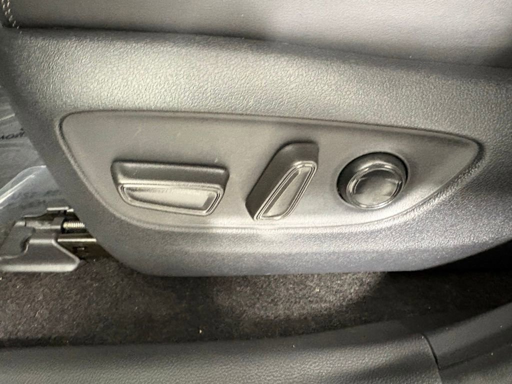 Used 2025 Toyota RAV4 XLE Premium w/ Weather Package image 15