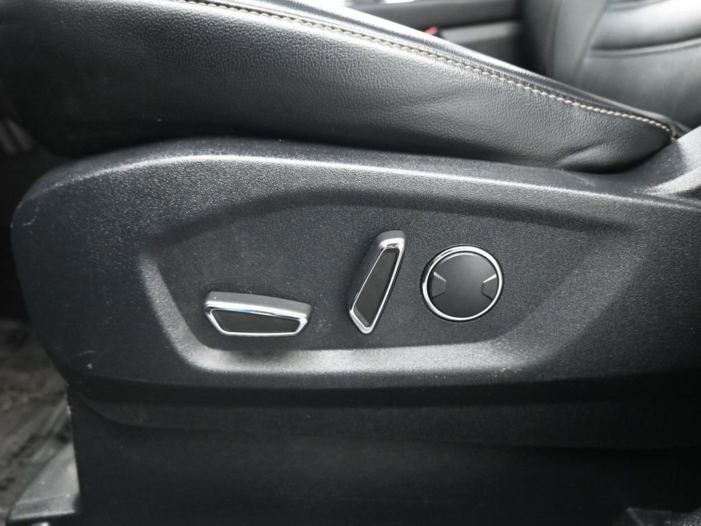 Certified 2017 Ford Edge SEL w/ Equipment Group 201A image 40