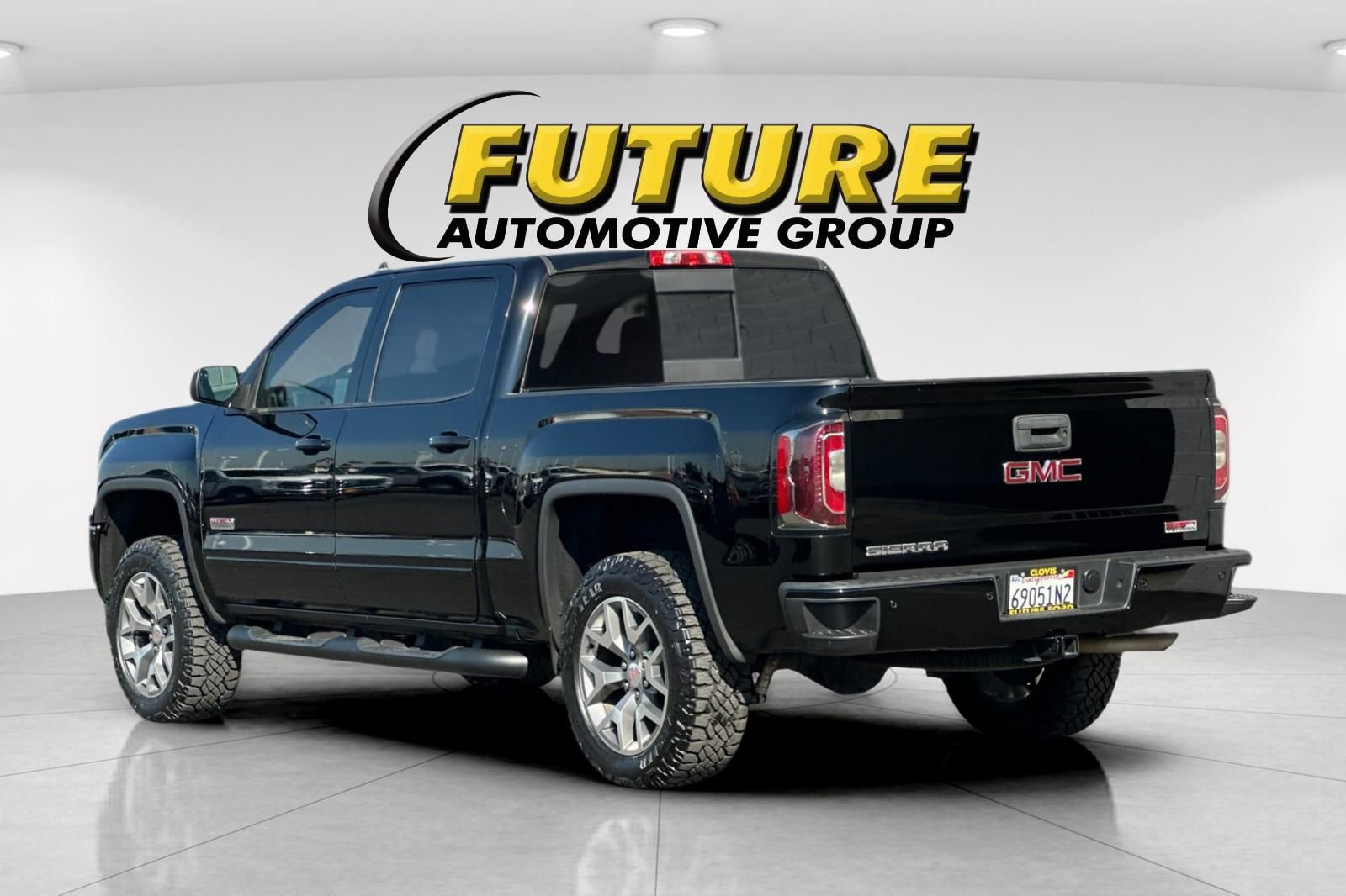Used 2018 GMC Sierra 1500 SLT image 5