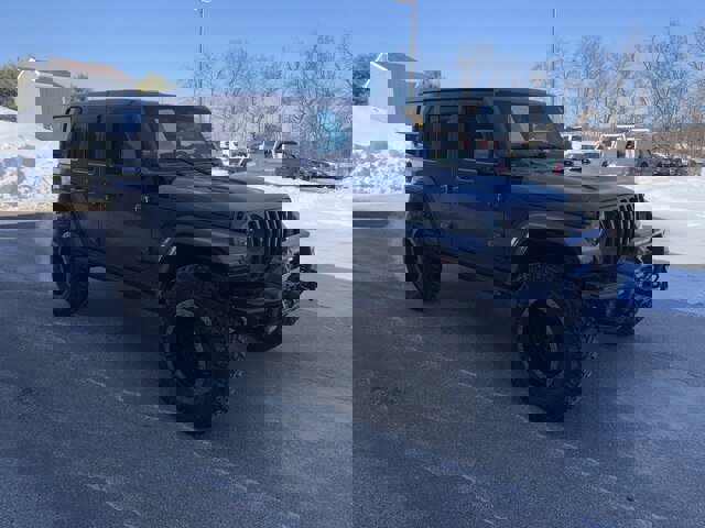 Used 2020 Jeep Wrangler Unlimited Sahara w/ Dual Top Group image 12