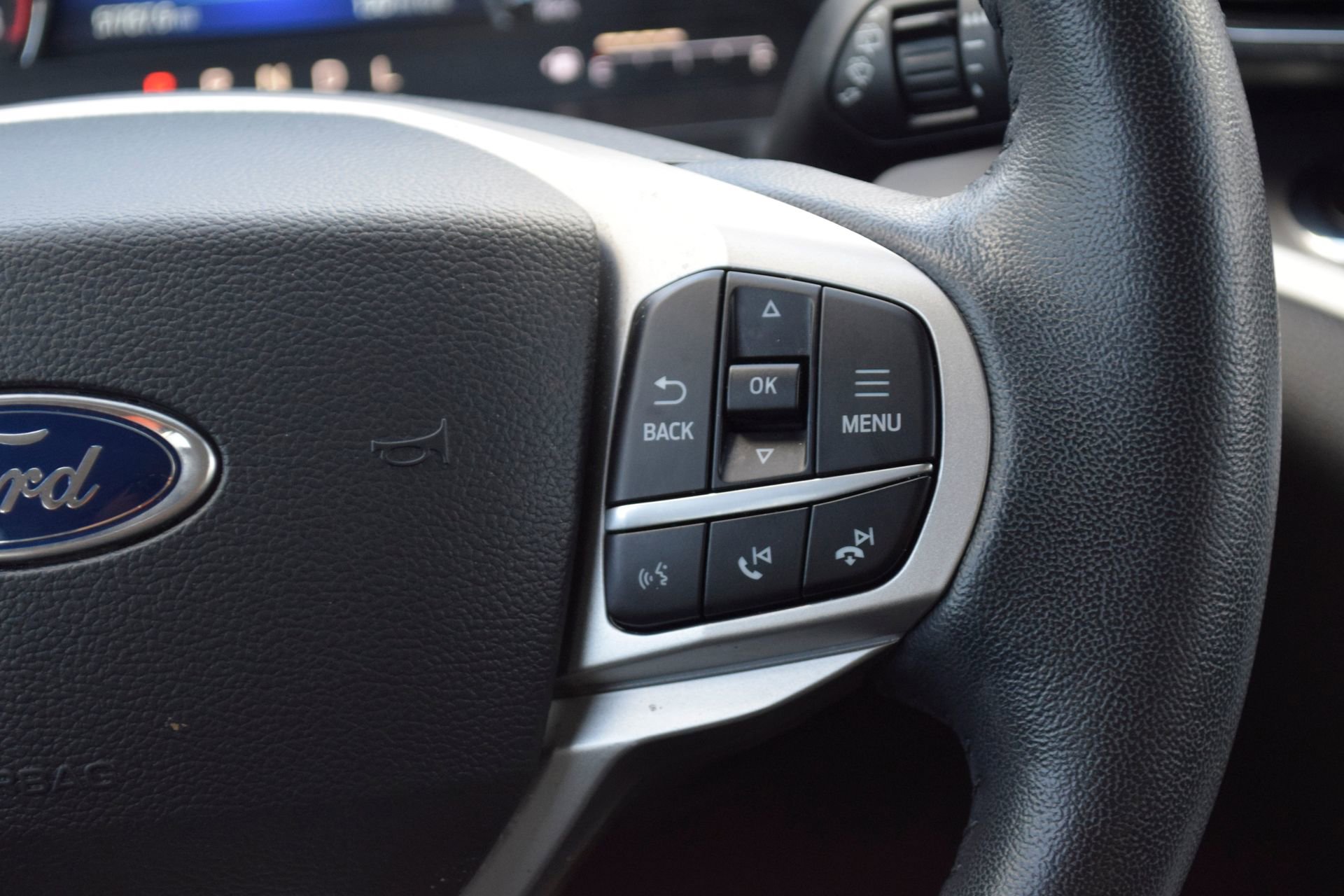 Certified 2022 Ford Explorer XLT w/ Equipment Group 202A image 10