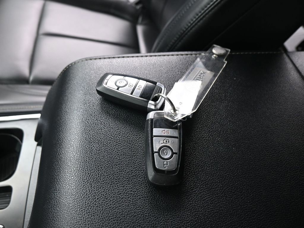 Certified 2022 Ford Expedition Max XLT image 44