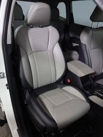 Used 2023 Subaru Forester Limited AWD/4WD image 9