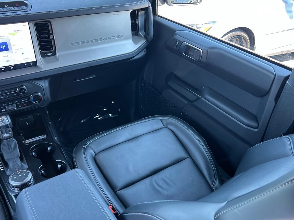Certified 2025 Ford Bronco Outer Banks AWD/4WD image 19