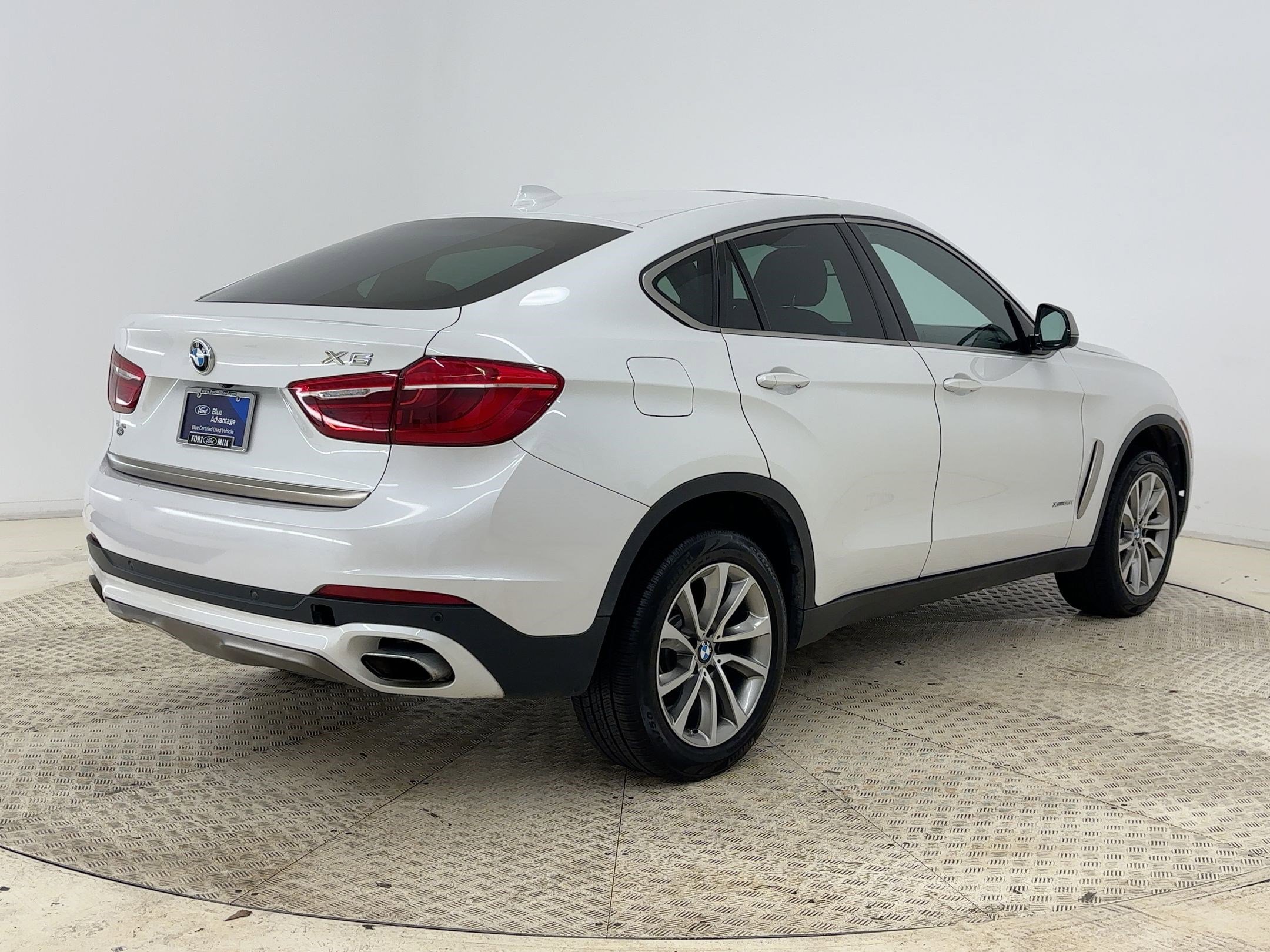 Used 2019 BMW X6 xDrive35i image 8