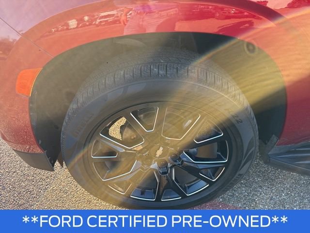 Used 2021 Chevrolet Tahoe RST w/ Luxury Package image 38