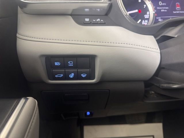 Used 2021 Toyota Highlander Platinum AWD/4WD image 21