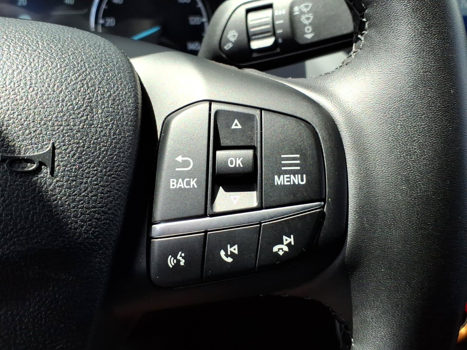 Certified 2024 Ford Maverick Tremor w/ Tremor Off-Road Package AWD/4WD image 17