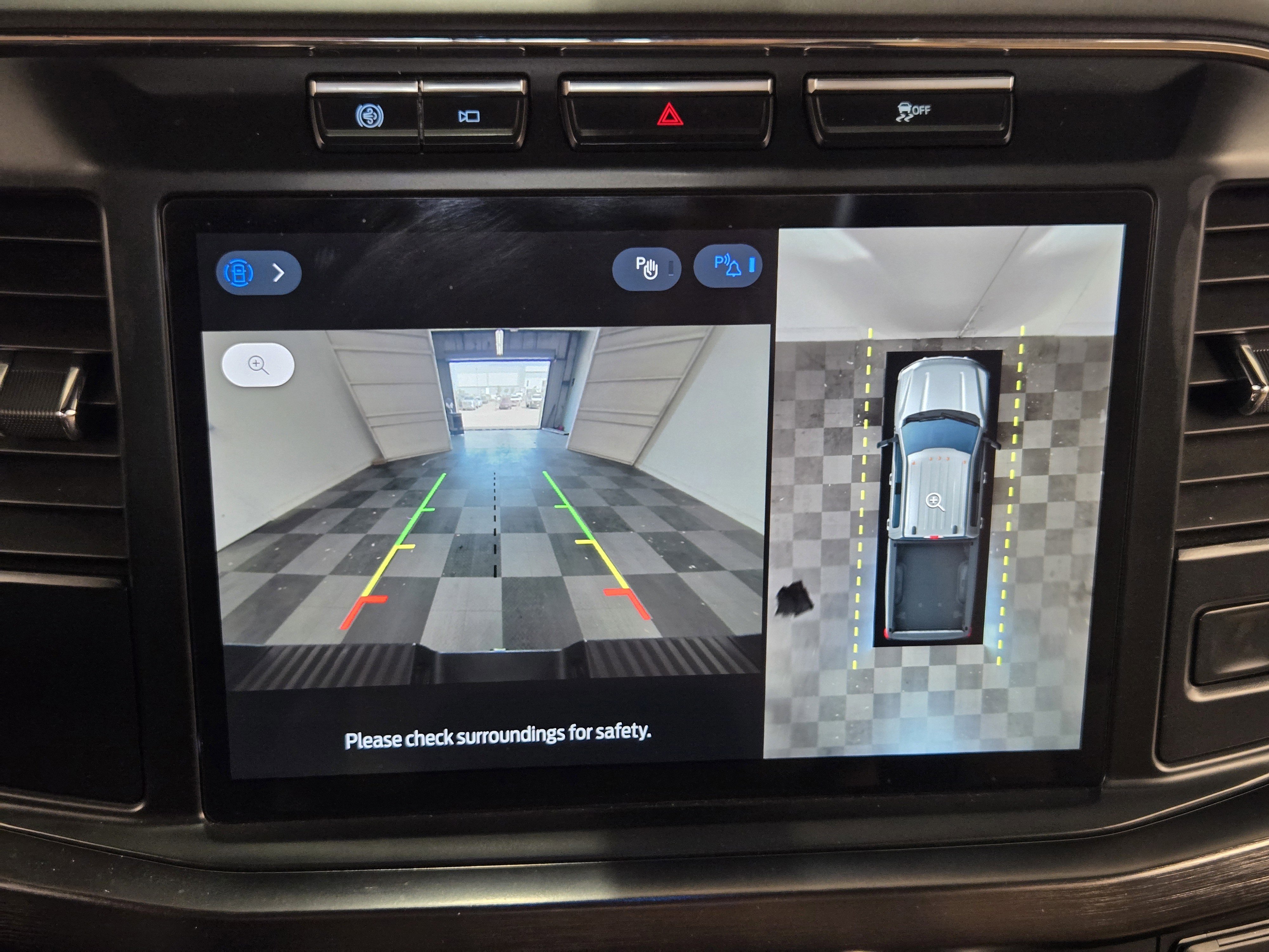 Certified 2023 Ford F250 Lariat w/ Chrome Package AWD/4WD image 19