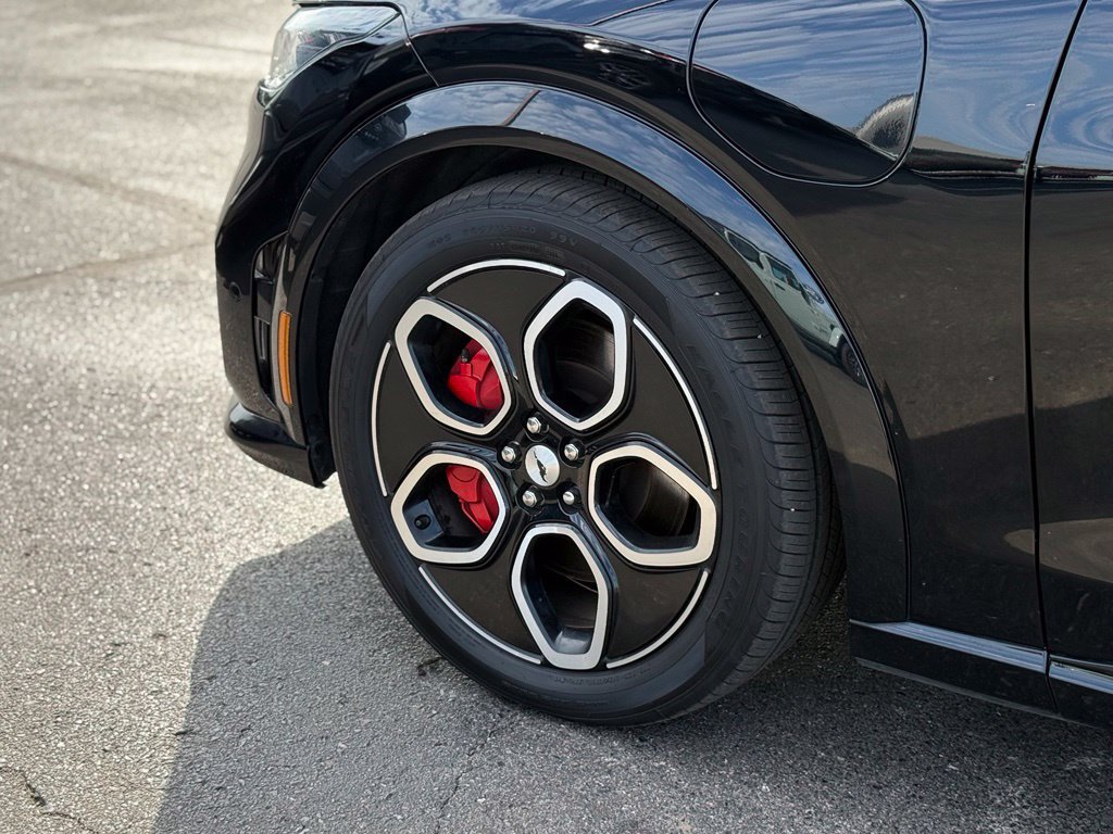 Certified 2023 Ford Mustang Mach-E GT AWD/4WD image 40