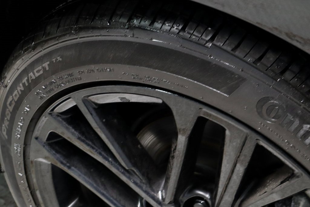 Used 2025 Toyota Camry SE image 19