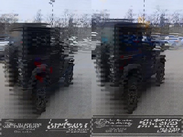 Used 2018 Jeep Wrangler Sport image 11