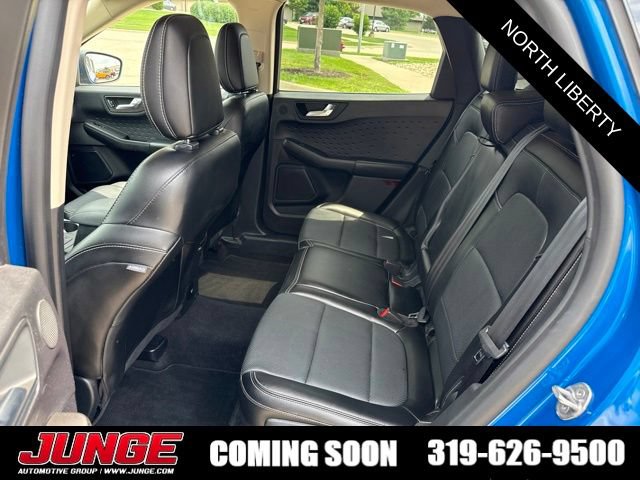 Certified 2020 Ford Escape Titanium AWD/4WD image 18