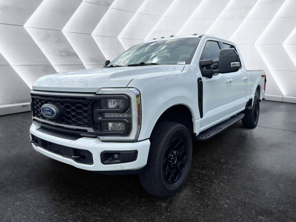 Certified 2024 Ford F250 Lariat w/ Lariat Ultimate Package AWD/4WD image 3