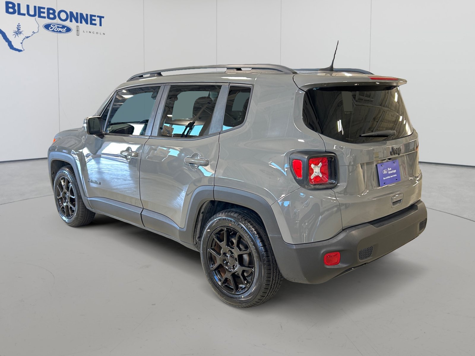 Used 2020 Jeep Renegade Altitude FWD image 7