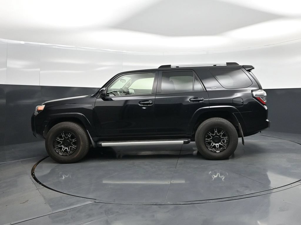 Used 2019 Toyota 4Runner SR5 RWD image 27
