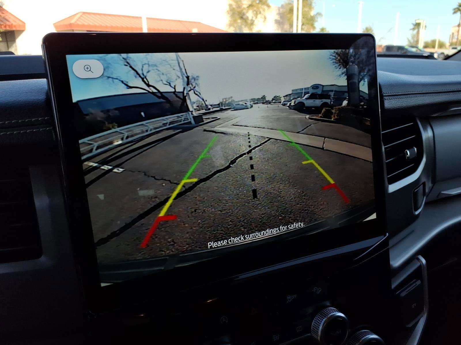 Certified 2024 Ford Expedition XLT image 20