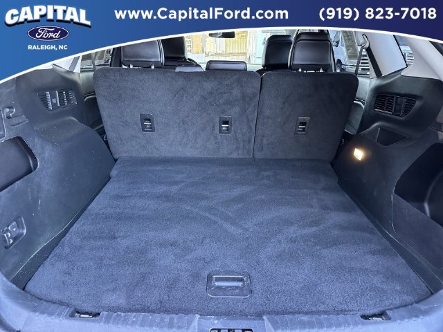 Certified 2023 Ford Edge SEL w/ Convenience Package AWD/4WD image 16