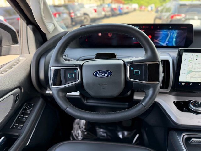 Certified 2025 Ford Expedition Max Active AWD/4WD image 19