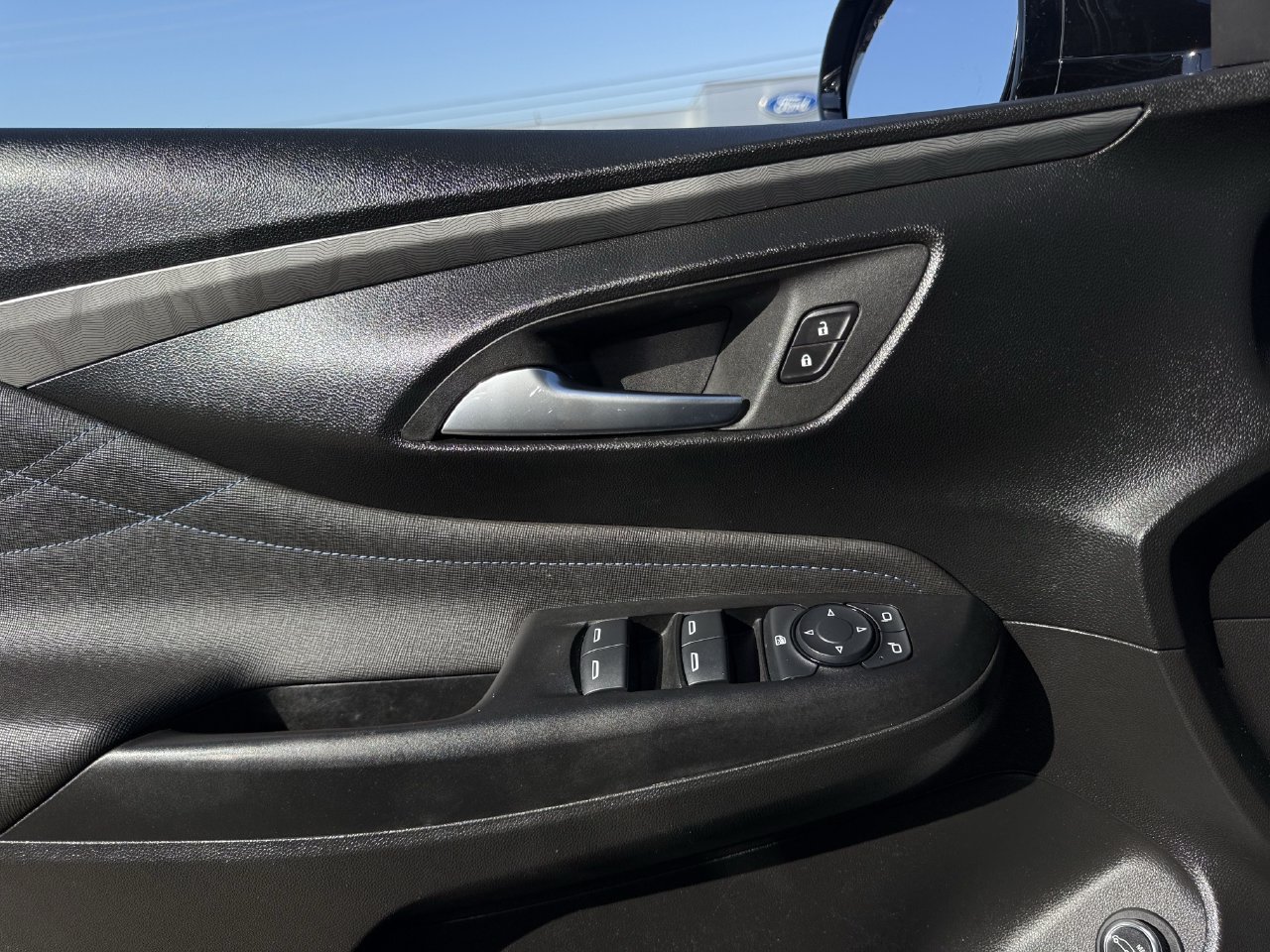 Used 2024 Buick Envista Sport Touring w/ Convenience I Package FWD image 7