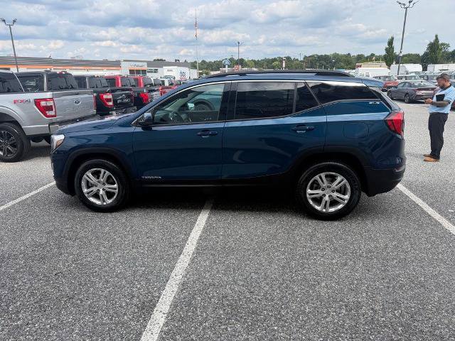 Used 2020 GMC Terrain SLE w/ Driver Convenience Package AWD/4WD image 5