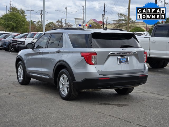 Certified 2023 Ford Explorer XLT RWD image 5