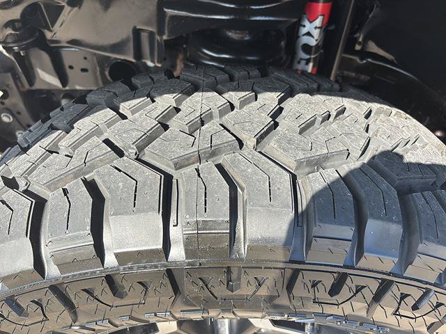 Used 2020 Jeep Gladiator Rubicon AWD/4WD image 10