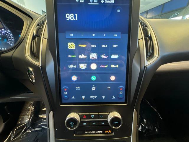 Certified 2024 Ford Edge SEL AWD/4WD image 5