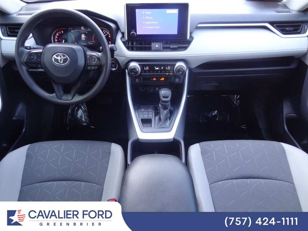 Used 2025 Toyota RAV4 XLE w/ Convenience Package AWD/4WD image 12