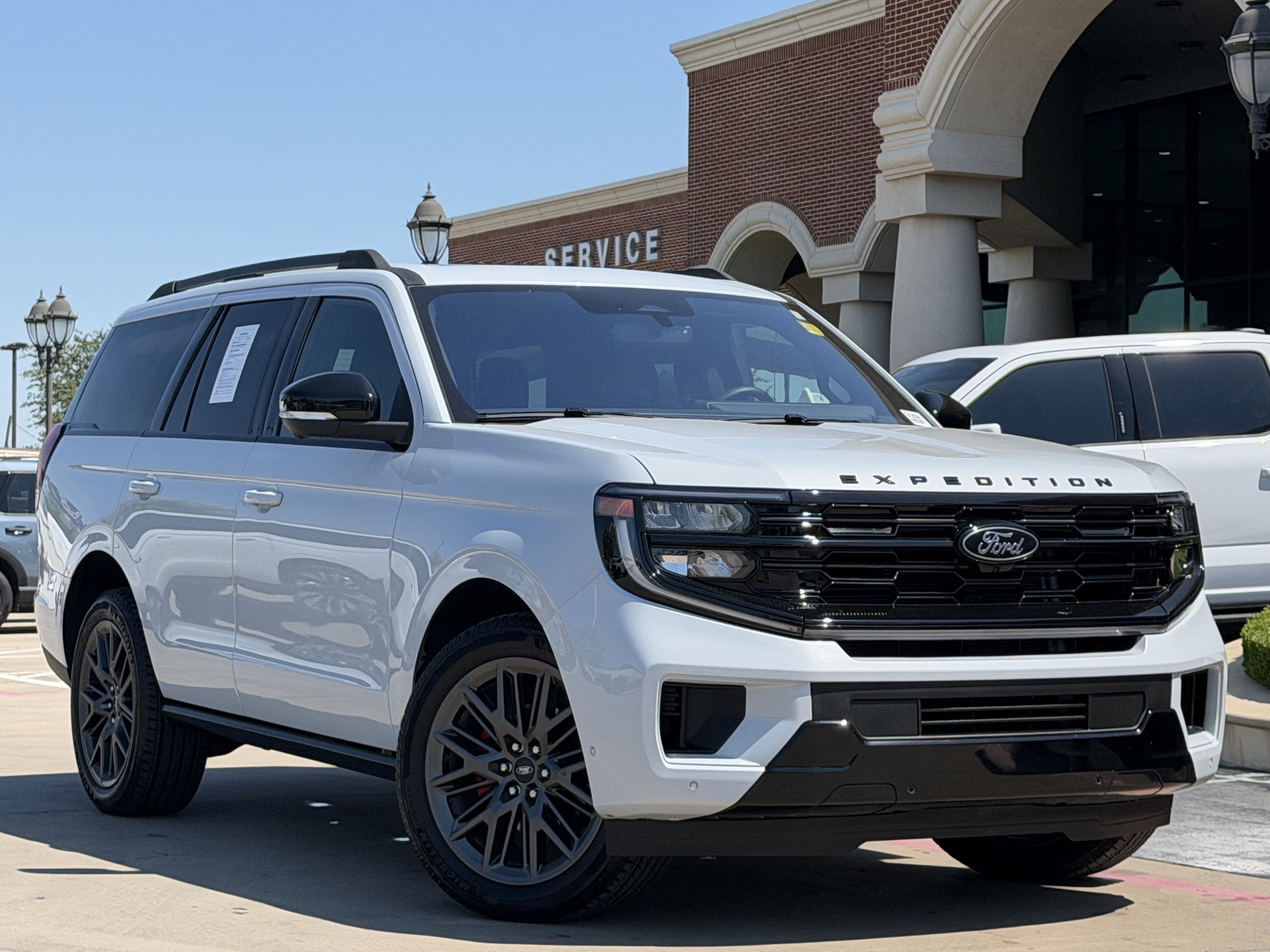 Certified 2025 Ford Expedition Platinum w/ Stealth Performance Package