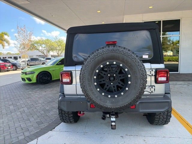 Used 2020 Jeep Wrangler Unlimited Rubicon w/ Dual Top Group image 4