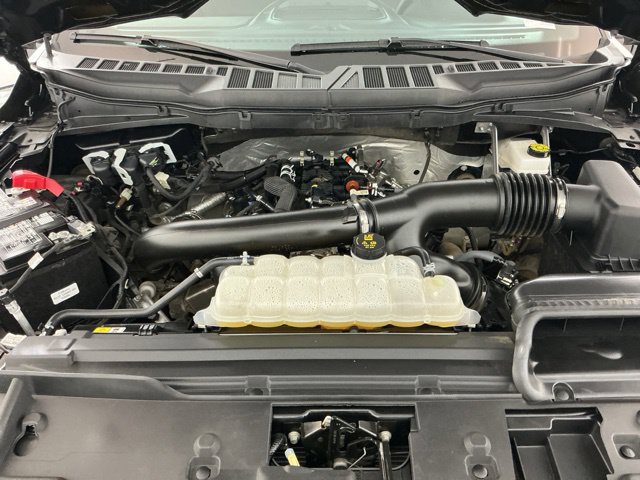 Certified 2025 Ford F150 Lariat AWD/4WD image 32